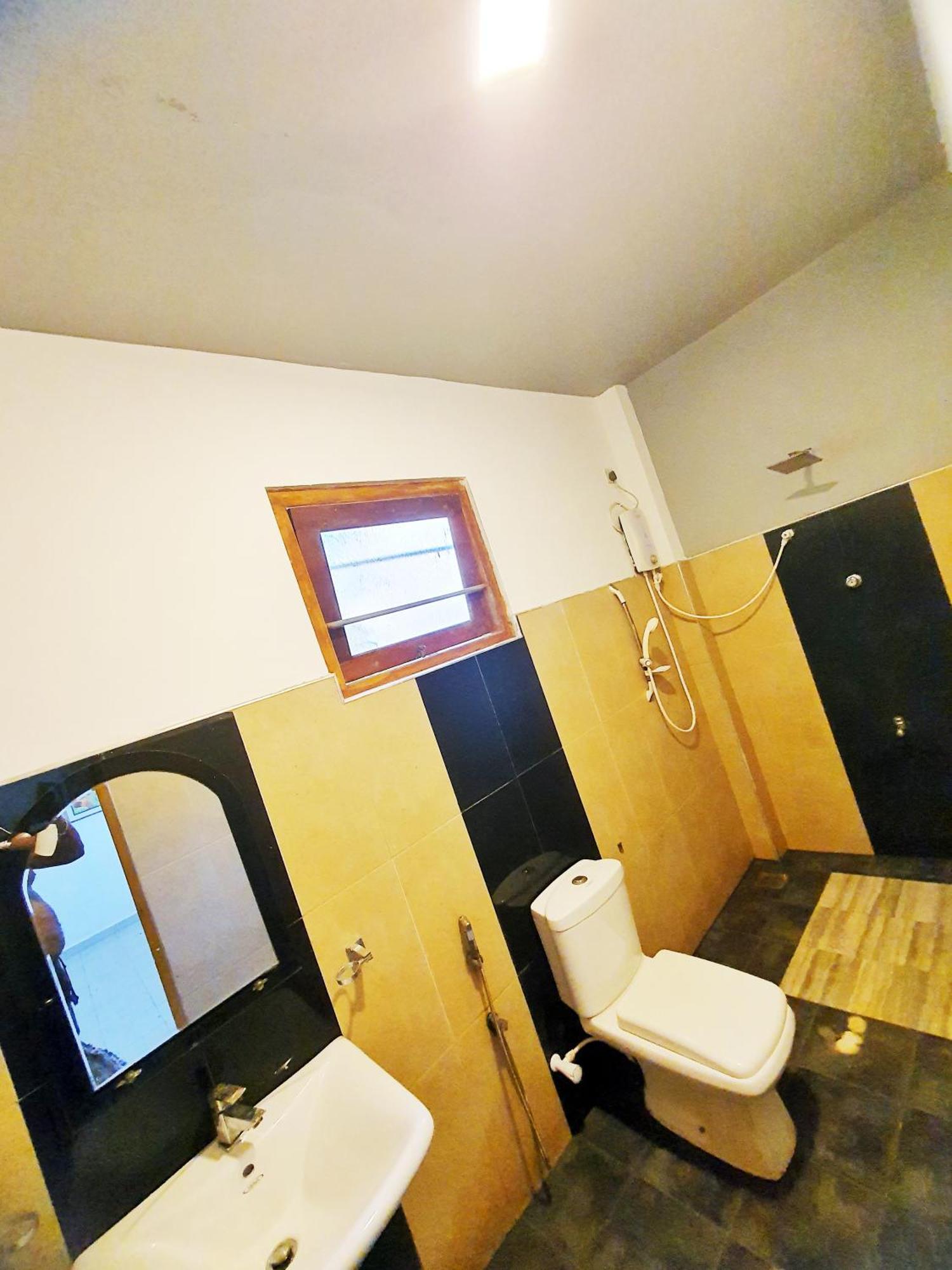 ホテル Hill House Guest ミリッサ 部屋 写真